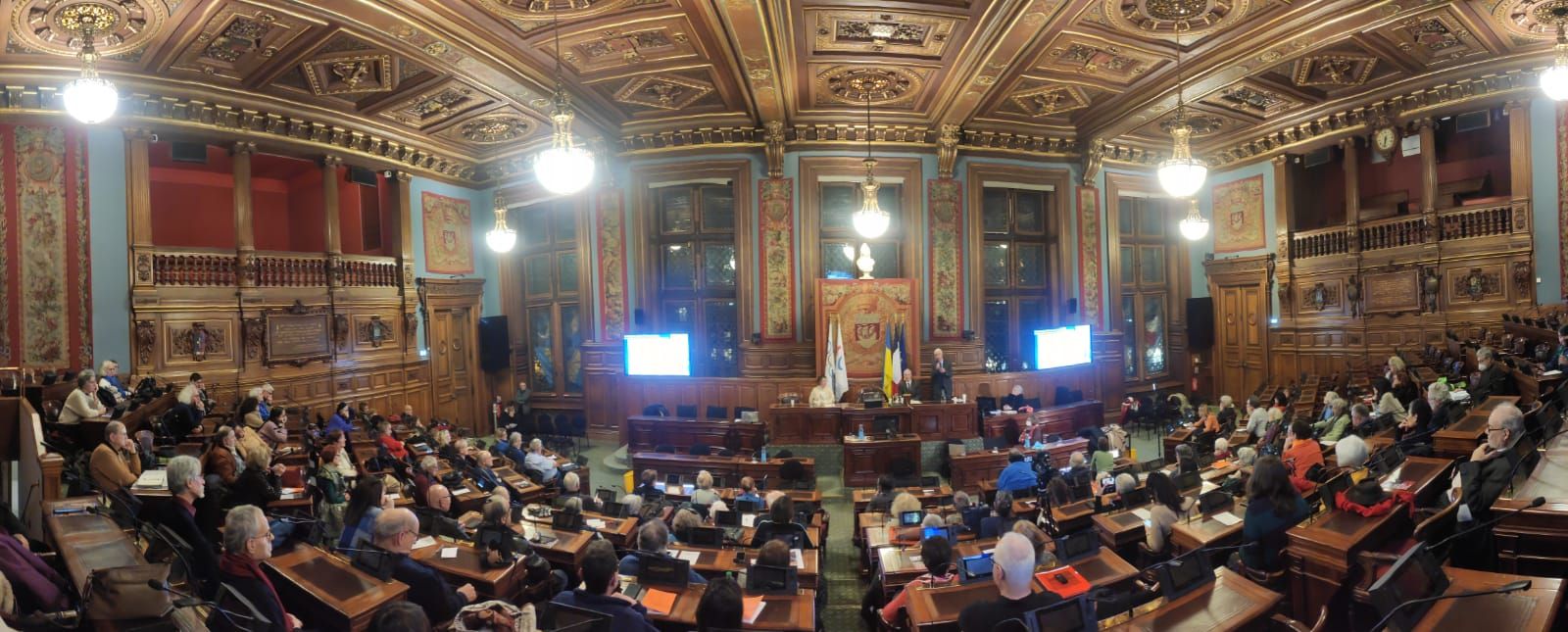 Salle conseil de Paris ensemble